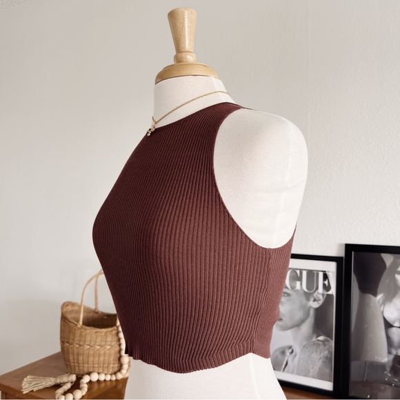 BROWN RIBBED STRETCHY BASIC CROP TANK #0358 - Picture 3 of 5